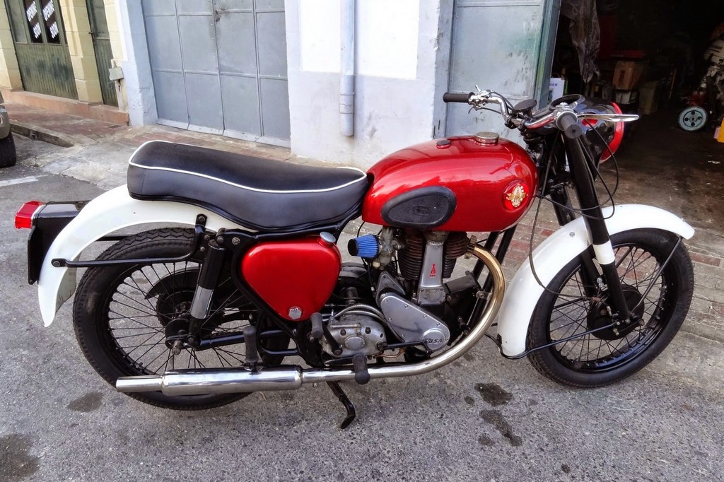 Customers motorcycle with parts rechromed by Ashford Chroming.